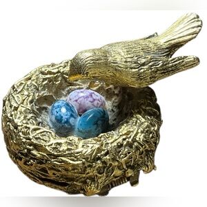 Vintage Max Factor Bird Nest Empty Compact Spring Song Gold Tone w Eggs
